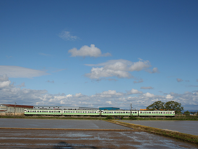 15k_cascade.jpg 640×480 111K