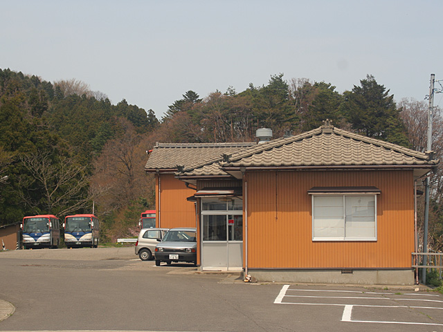 yahiko_dep.jpg 640×480 141K