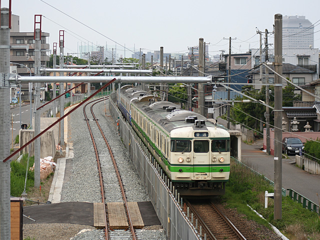 1527m_5.jpg 640×480 191K